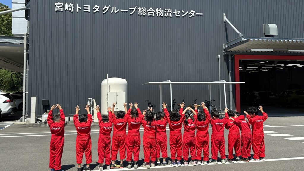 石井記念都農保育園　　　　　　　　　　　総合物流センター見学